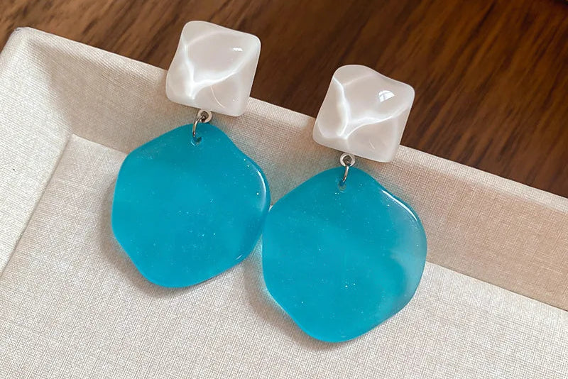 Silver white blue earring