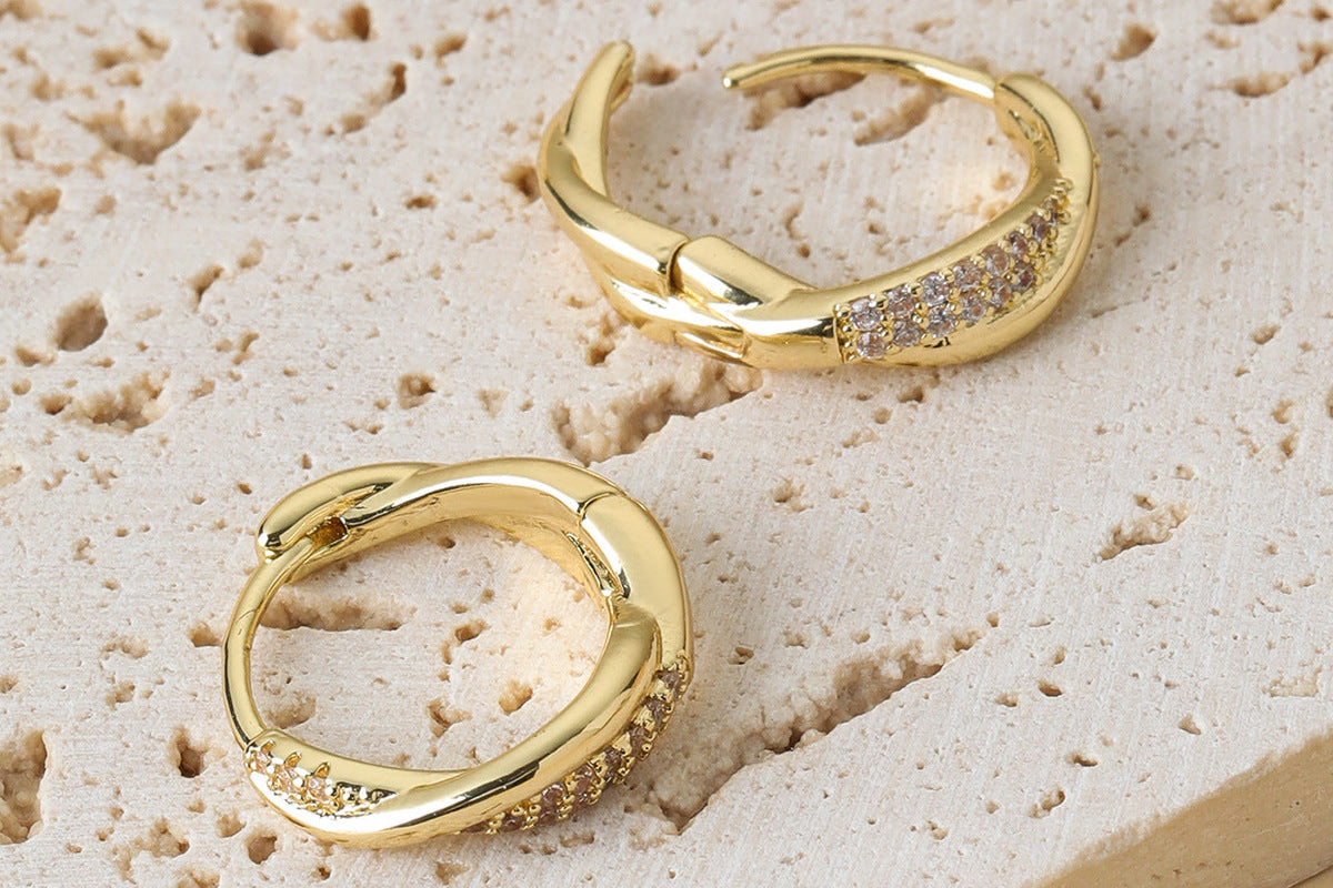 Elegant Versatile Twisted Cross Earrings