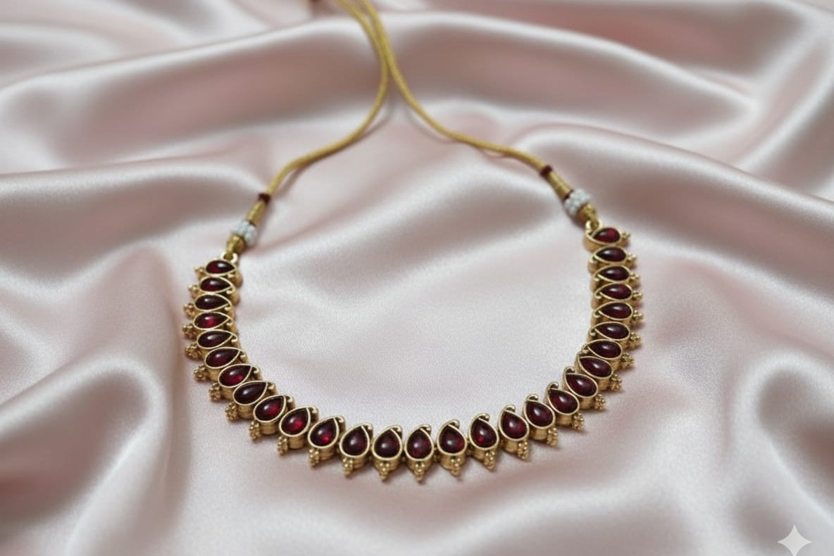 Necklace with Dual side