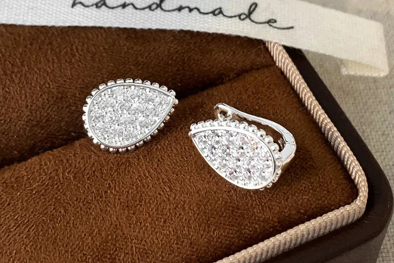 Silver Drop-shaped Earrings