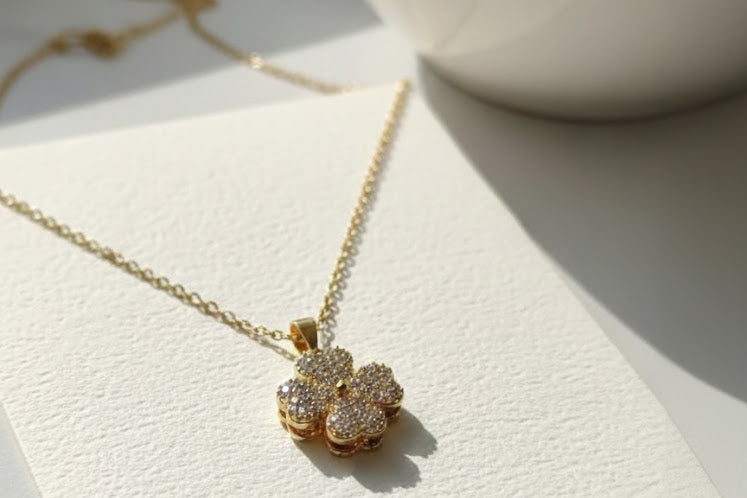 Chain with Floral pendant